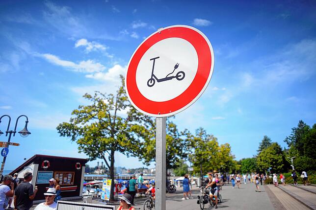 An der Uferpromenade ist die Nutzung der E-Scooter verboten.