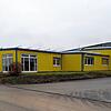 Dieses Gebäude in Krumbach hat die Gemeinde Sauldorf gekauft. Es soll zum neuen Kindergarten umgebaut werden. Träger wird die Gemeinde sein.