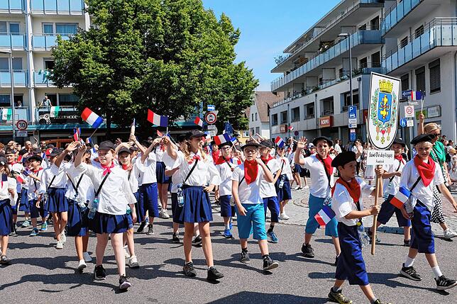 Bild 2: Bilder vom Seehasen-Jubiläumsfestzug