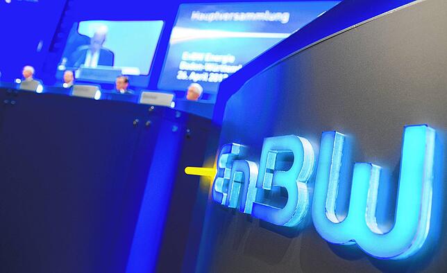 Baden-Württembergs Energiekonzern EnBW zahlt mehreren Tausend Mitarbeitern Weihnachtsgeld.