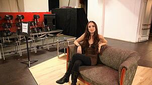 Magdalena Herzberg zählt zu den Neuen im Färbe-Ensemble. Foto: Carmen Biehler