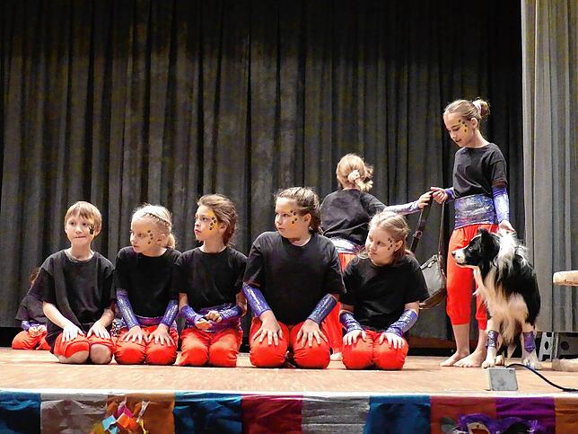 Bild 31: Zirkusvorstellung der Grundschule Bermatingen – Die besten Bilder