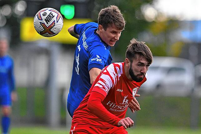 Bild 34: FC Schlüchttal unterliegt mit 1:2 beim TuS Efringen-Kirchen &ndash; und wir haben Bilder!