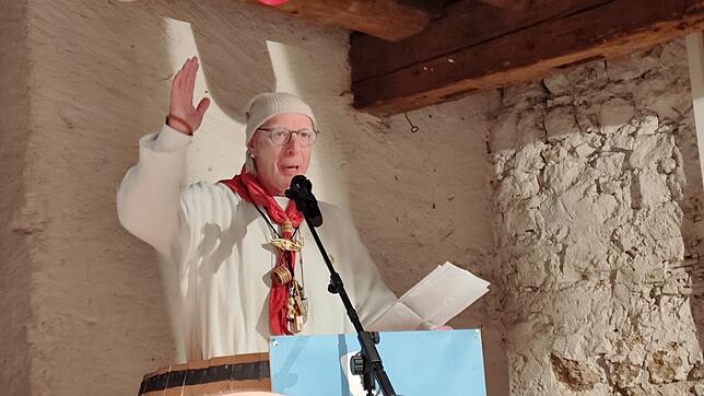 Bild 8: Die schönsten Bilder vom Heringsessen in Waldshut-Tiengen: Tradition und Genuss im Fokus