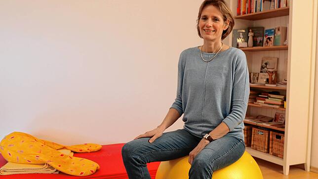 Ruth Herold aus Engen ist Hebamme aus Überzeugung. Dennoch nimmt sie bis September keine werdenden Mütter mehr auf, weil sie dringend ...