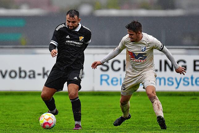 Bild 4: FC Erzingen gewinnt Hochrhein-Derby gegen SV 08 Laufenburg mit 4:1 &ndash; und wir haben Bilder!
