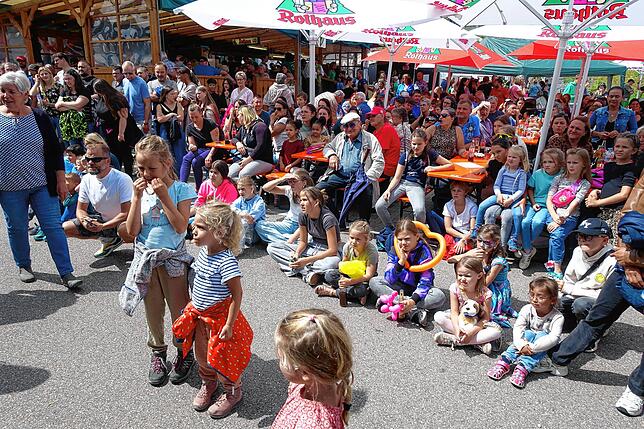Bild 37: Die Bonndorfer feierten am Wochenende ihr 40. Schlossfest. Der Südkurier war mit dabei!
