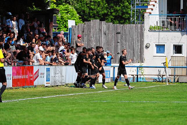 Bild 5: Die besten Bilder vom Relegationshinspiel zwischen Konstanz-Wollmatingen und Geisingen