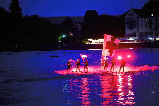 Bild 29: Beim Seenachtfest 2023 treffen sich im Stadtgarten und an der Seestraße alle Generationen
