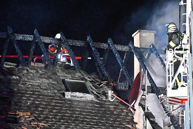 Bild 17: Stockach: Brand in Mehrfamilienhaus in der Radolfzeller Straße - Bilder!
