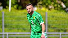 Mann des Tages: Mit einem Hattrick und einem Traumtor hatte Sascha Strazzeri großen Anteil am 8:0-Kantersieg des SV Herten gegen den SV ...
