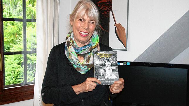 Die Laufenburger Autorin Petra Gabriel mit ihrer Biografie über Mary Codman. Als Nächstes soll ein Agentenkrimi über Lenin, eine ...