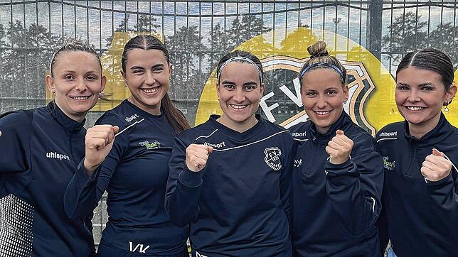 Große Vorfreude auf das Duell um die Meisterschaft herrscht bei der SG Marbach/ Bad Dürrheim (von links): Madeline Baschnagel, Valentina ...