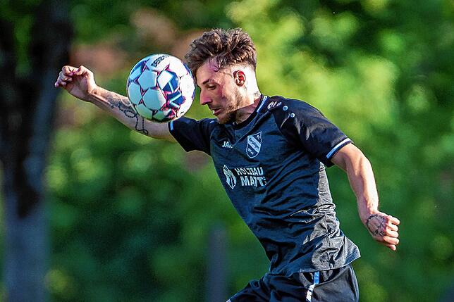 Bild 8: SG FC Wehr-Brennet gewinnt Wehratalpokal-Finale mit 5:1 gegen FC Bergalingen &ndash; wir haben Bilder!