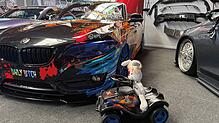 Schnittige Autos in kreativem Design und ein Programm für die ganze Familie: So präsentiert sich die Messe Tuning World. Im Jahr 2024 ...