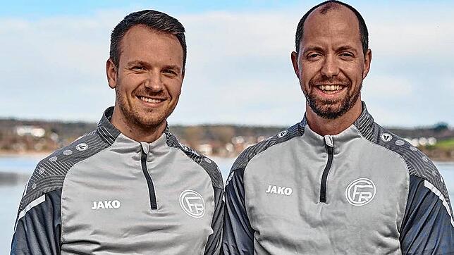 Das Trainerduo des Landesligisten FC Radolfzell: Philip Weidmann (rechts) und Steffen Kautzmann.