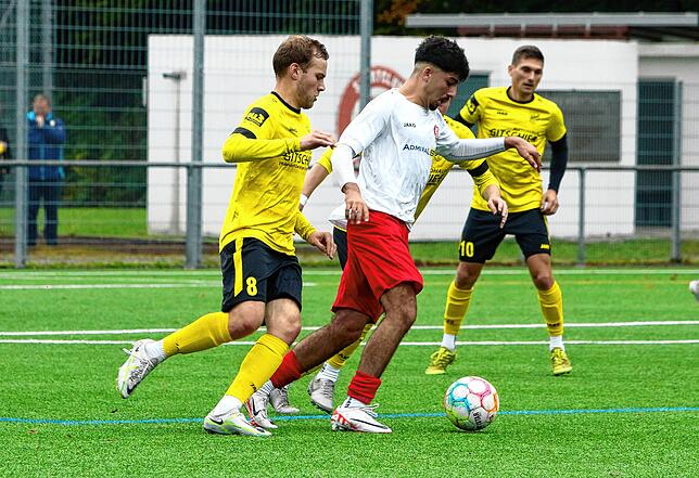 Bild 22: Spannendes Linzgauderby zwischen SC Pfullendorf II und SV Denkingen. Wir haben die besten Bilder!