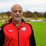 Gino Radice will sich mit dem Klassenerhalt verabschieden. Im Sommer verlässt der Trainer den SV Markelfingen, der in diesem Jahr sein ...