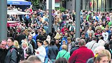 Rund 10¦000 Besucher – und damit halb so viele in den vergangenen Jahren – waren am Samstg auf der Kulturnacht in Schwenningen.