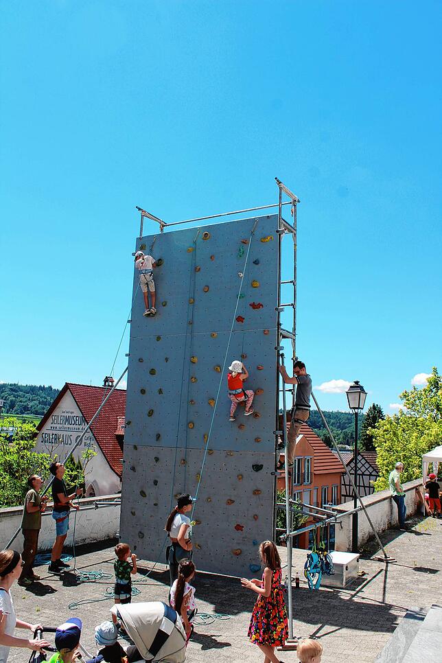 Bild 17: Schweizer Feiertag 2022: Bilder vom Straßenfest Teil 2