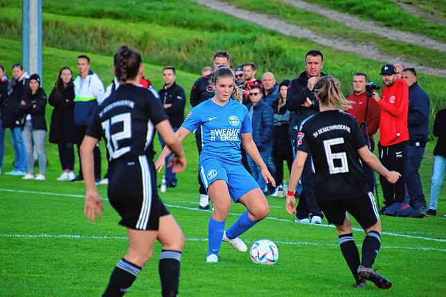 Bild 12: Bilder der Pokal-Partie zwischen dem SV Deggenhausertal und dem Hegauer FV
