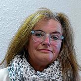Petra Naylor wurde von der Geschäftsführung und Leitung entbunden.