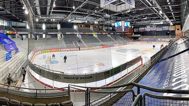 Die Energiekosten explodieren, auch in der Helios Arena (Archivbild aus dem Jahr 2021) in Schwenningen. Der Betrieb der Eissportanlage ...