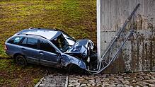 Kurioser Unfall an der Autobahnbrücke bei Laufenburg.
