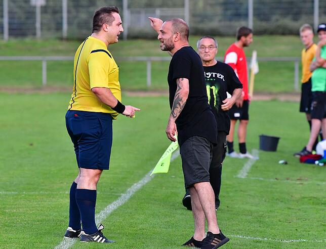 Bild 14: SV Herten besiegt Bosporus FC Friedlingen &ndash; und wir haben die Bilder!