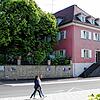Das ehemalige Schloss wurde Ende des 17. Jahrhunderts von der Ortsherrschaft erbaut und bewohnt. Von 1831 bis 1969 wurde eine Brauerei ...