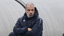 Serdar Yalcinkaya im März 2025. Damals noch als Trainer für den SV Allensbach. Dort trainierte er drei Jahre. Der 45-Jährige übernimmt ...