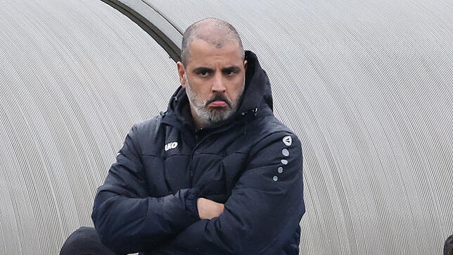 Serdar Yalcinkaya im März 2025. Damals noch als Trainer für den SV Allensbach. Dort trainierte er drei Jahre. Der 45-Jährige übernimmt ...