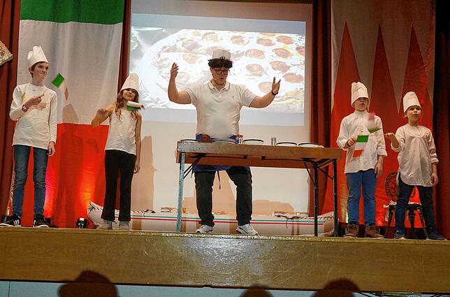 Bild 9: Mit italienischem Flair: Alle Bilder von der Pfarrfasnacht in Tiengen
