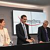 Landesrätin Martina Rüscher (von links) informierte mit Landeshauptmann Markus Wallner und Landessanitätsdirektor Wolfgang Grabher über ...
