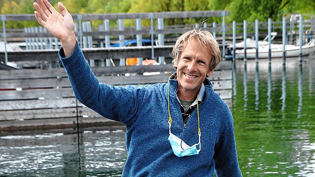 Wolfgang Tauschel an seiner neuen Wirkungsstätte &ndash; dem Yachthafen Ludwigshafen, wo er jetzt Hafenmeister ist.