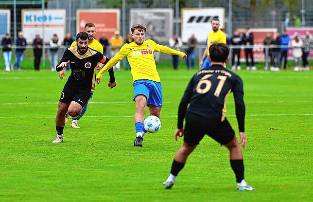 Bild 23: Unsere große Bildergalerie vom Pokal-Derby zwischen dem TSV Singen und dem FC Singen 04