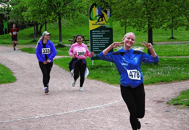 Bild 30: Bilder und Eindrücke vom 15. Sport Weiß-Lauf in Königsfeld: Ein unvergessliches Event