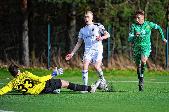 Bild 9: U23 des SV 08 Laufenburg siegt 2:1 gegen den SV Herten &ndash; und wir haben Bilder!