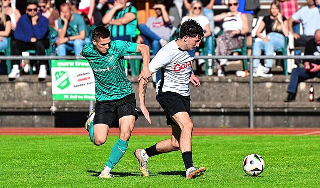 Bild 14: SG FC Wehr/Brennet besiegt den FC Zell mit 1:0 – und wir haben Fotos!
