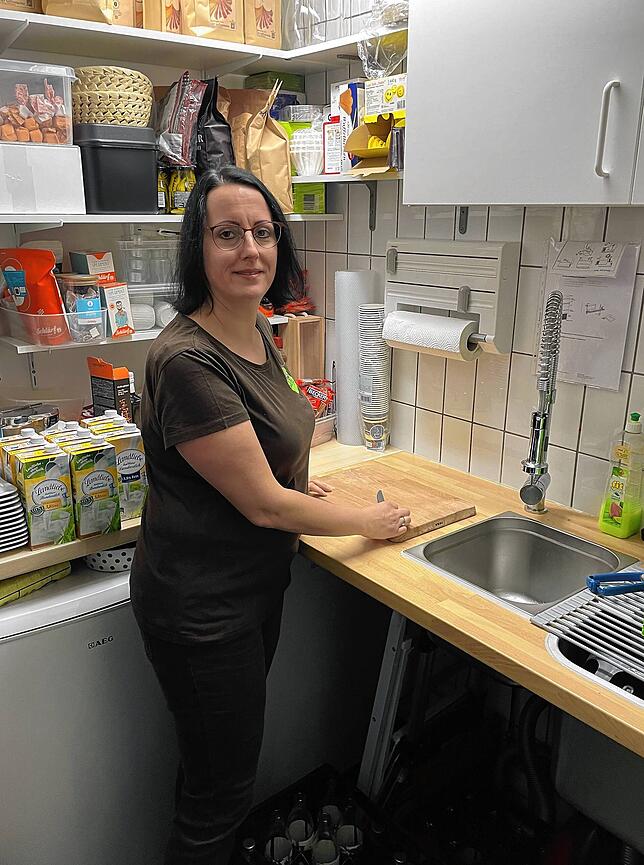 Eine Küche auf drei Quadratmetern: Für Tatjana Spott ist die winzige Küche die größte Herausforderung.