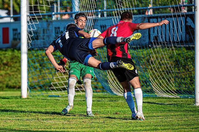 Bild 38: VfB Waldshut wartet nach 2:2 gegen FSV Rheinfelden weiter auf den ersten Sieg &ndash; wir haben Bilder!