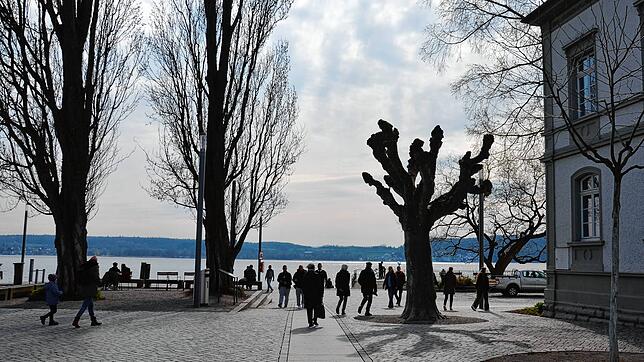 Von einem Veranstaltungsort verlagerte sich eine Schlägerei im Mai 2022 Richtung Promenade und dann in die Innenstadt. Wo sonst Besucher ...
