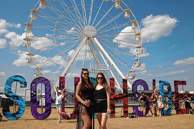 Bild 2: Southside 2023: So schön feiern die Fans auf dem Festival