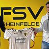 Gemeinsam in die Zukunft: Trainer Sascha Rueb (links) und Betreuer Patrick Fleischhauer haben dem FSV Rheinfelden II für die kommende ...