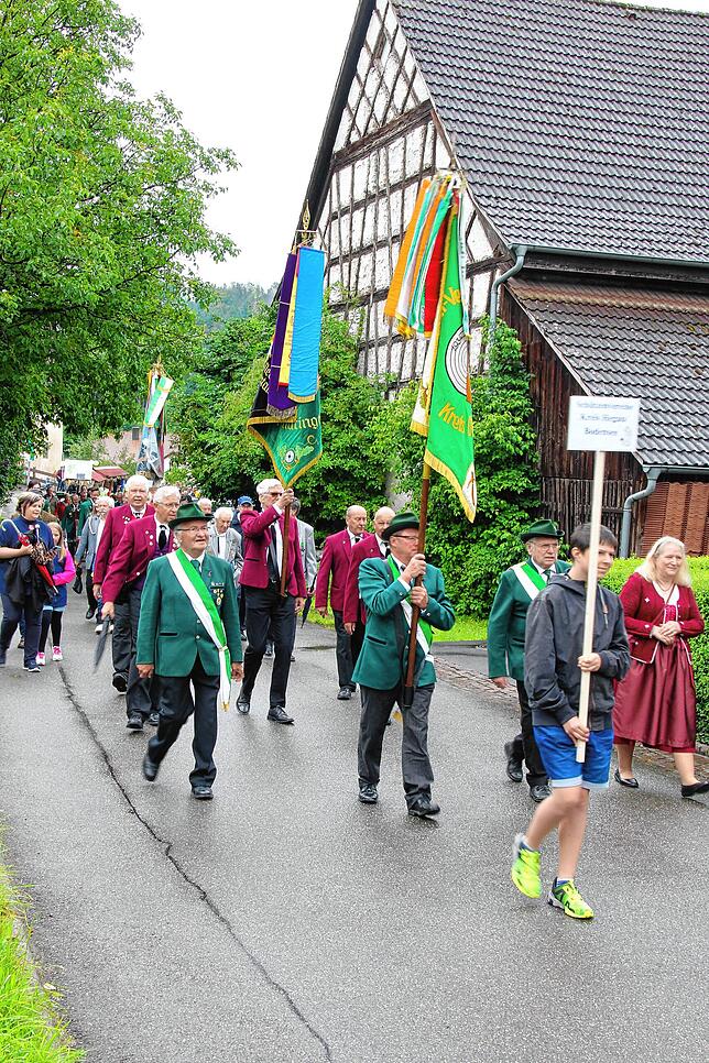 Bild 29: 100 Jahre Schützenverein Seelfingen: Alle Bilder zur Jubiläumsparty