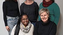 Der Vorstand des Fördervereins der Grundschule Buch: (vorne von links) Jenny Honkoop und Nadja Schneider, (hinten von links) Patricia ...