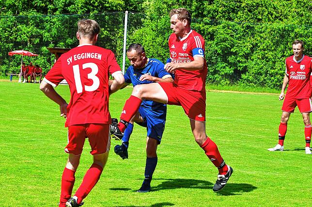 Bild 45: SV Albbruck besiegt den SV Eggingen mit 3:2 – und wir haben Fotos!