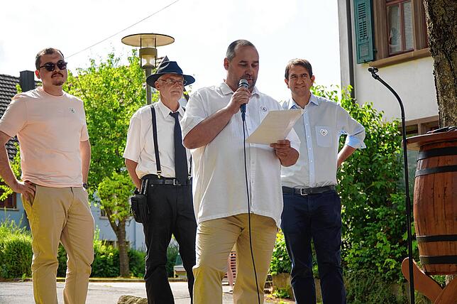 Bild 26: Ausgelassene Stimmung bei dem Dorffest in Tengen-Watterdingen