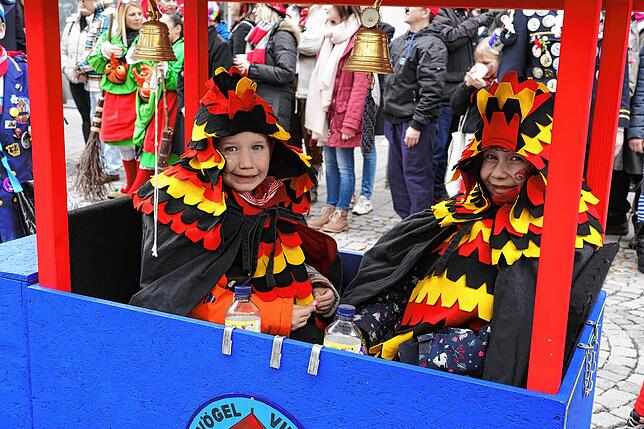 Bild 17: Fastnacht 2023: Die schönsten Fotos vom Umzug am Donnerstag in Villingen