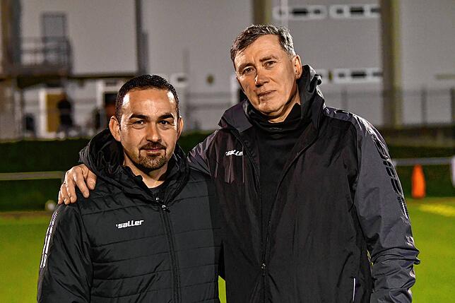 Die Trainer Edin Muhovic (links) und Nikolaj Janke sind zuversichtlich: „Im Pokal ist alles möglich.“